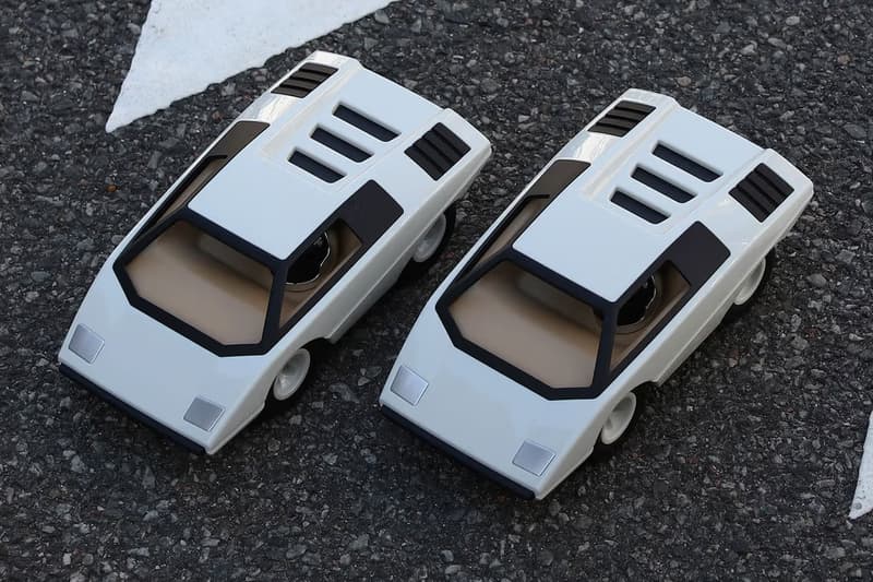 Top toy car - Playforever's new UFO Colomba sci-fi concept sports car-1740308839_720_Top-toy-car-Playforever39s-new-UFO-Colomba-sci-fi-concept.com_image_2025_02_22_playforever-ufo-col