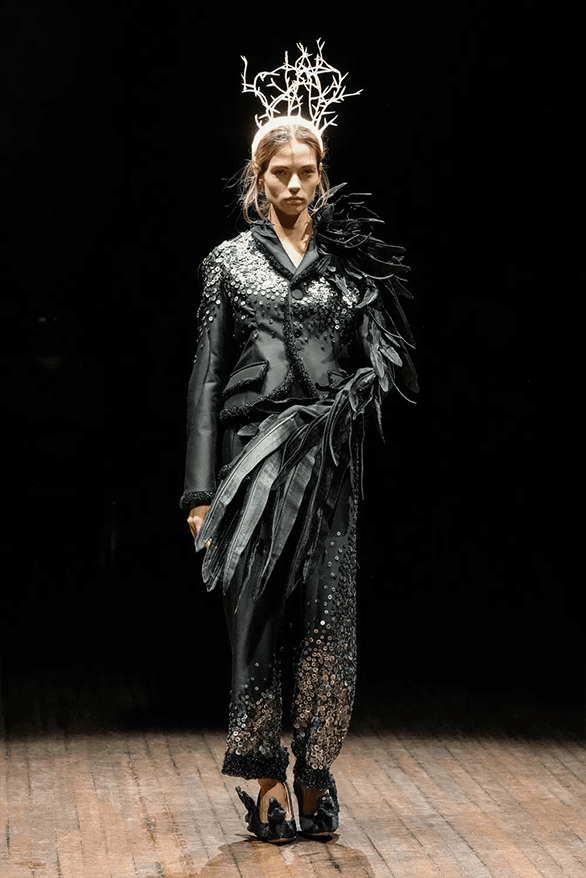 35th anniversary! UNDERCOVER 2025 Autumn and Winter Series Show officially debuted-1741160719_423_35th-anniversary-UNDERCOVER-2025-Autumn-and-Winter-Series-Show-officially