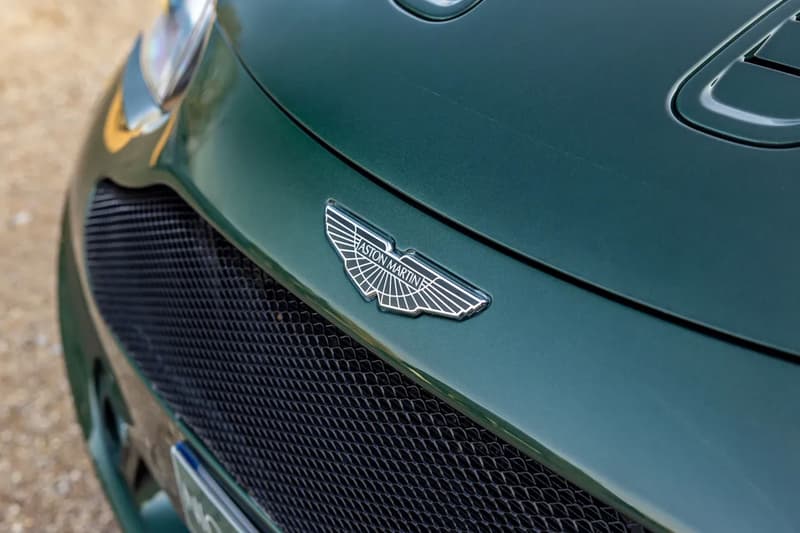 Aston Martin Super Rare V8 Super Cygnet Ultimate Cannon Model is on sale-1741245908_266_Aston-Martin-Super-Rare-V8-Super-Cygnet-Ultimate-Cannon-Model