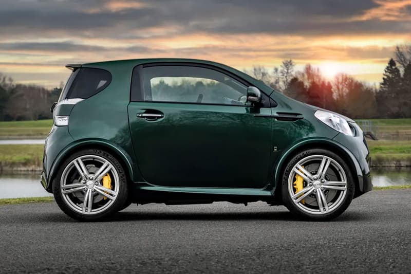 Aston Martin Super Rare V8 Super Cygnet Ultimate Cannon Model is on sale-1741245908_615_Aston-Martin-Super-Rare-V8-Super-Cygnet-Ultimate-Cannon-Model