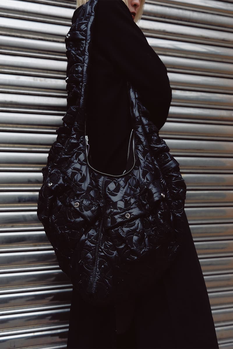 Streetsnaps: Black or White? which one? Small-1741271643_122_Streetsnaps-Black-or-White-which-one-Small