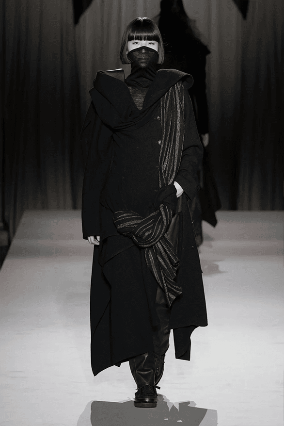 Yohji Yamamoto Spring Summer 2025 Paris Fashion Week