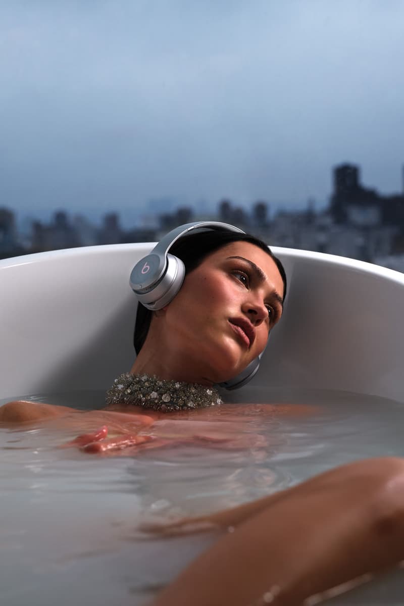 Sandy Liang x Beats Solo 4 is officially released, pink ribbon design injects sweet new style into the headphones-Sandy-Liang-x-Beats-Solo-4-is-officially-released-pink