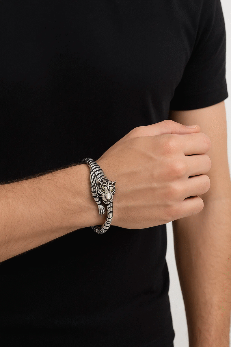 Articulated Stainless Steel Tiger Biting Tail Bracelet