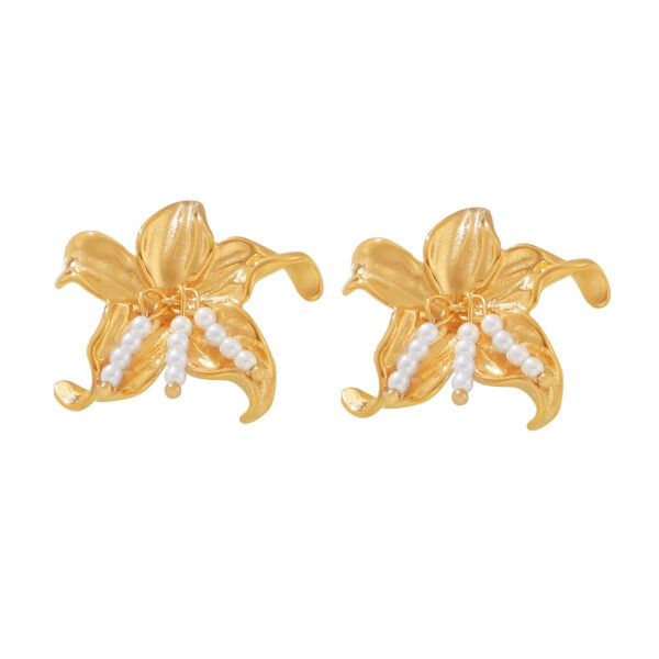 Gold Flower Pearl Stud Earrings - Elegant Floral Dangle Jewelry for Women