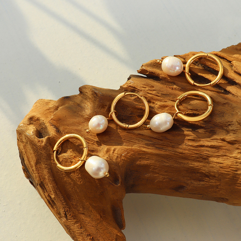 Gold Tone Stainless Steel Hoop Earrings | Dainty Baroque Freshwater Pearl Dangle - 主图-4-1 