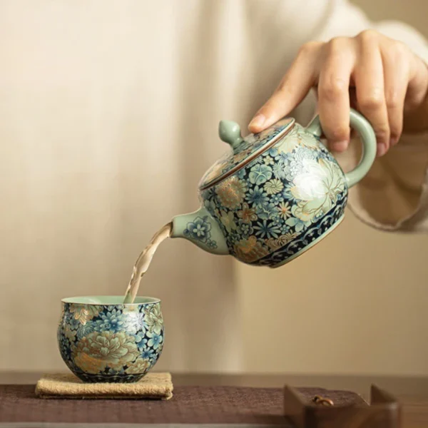 Ru kiln ceramic traditional smooth teapot vintage open slice brewing teapot household kung fu tea set Chinese style tea cups