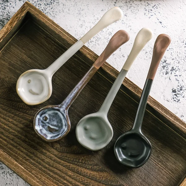 4pcs Japanese Ramen Soup Spoons ,Coffee Milk Powder Spoons, Ceramic Soup Spoons Retro Korean Style Tablespoon Rice Noodles Spoon